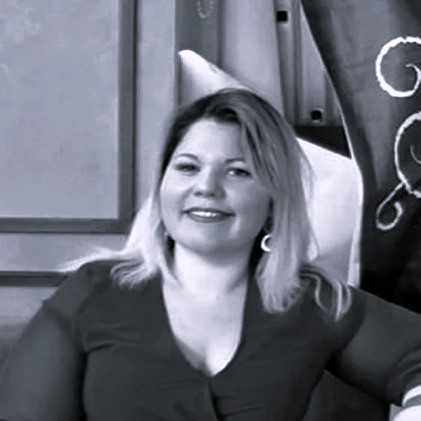 Eleni Kapoula